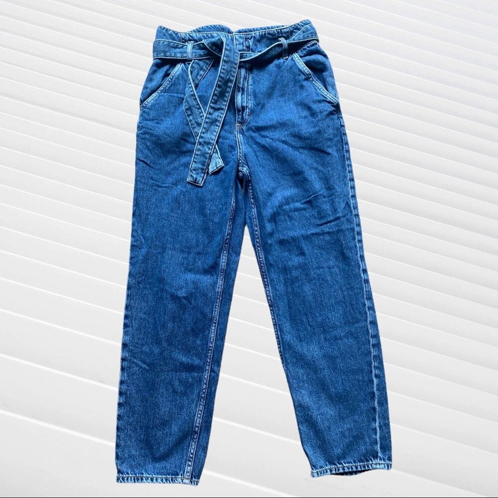 H&M Divide high waisted belted jeans